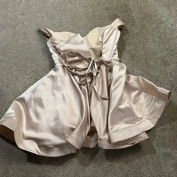 HOMECOMING 2024!!! Satin Dress with Pockets - Picture 7 of 8